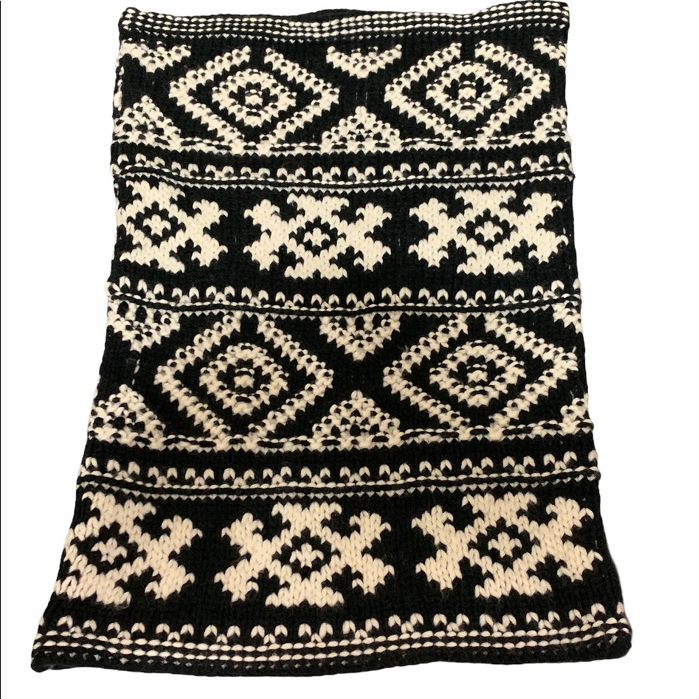 Vince Camuto Neck Warmer, NWOT